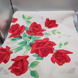 vintage Wilendur tablecloth from the 1940s-1950s, featuring Roses 52x68